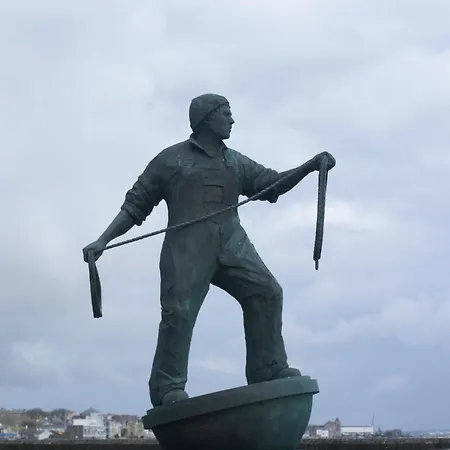 Duporth 4* Penzance