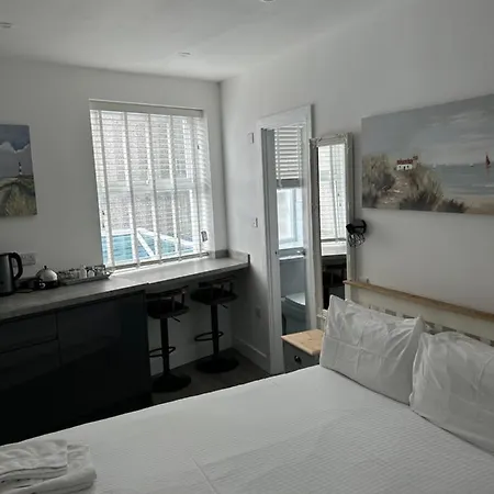 Duporth 4* Penzance