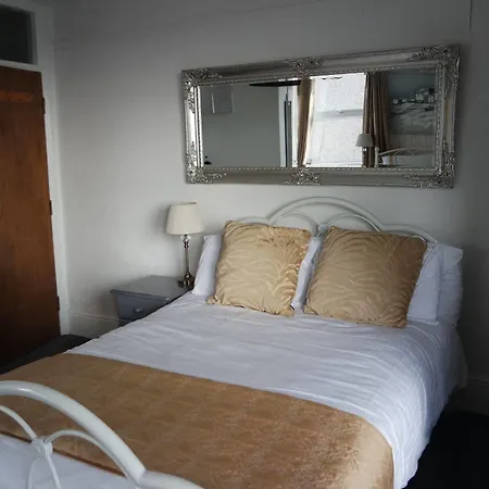 Duporth 4* Penzance